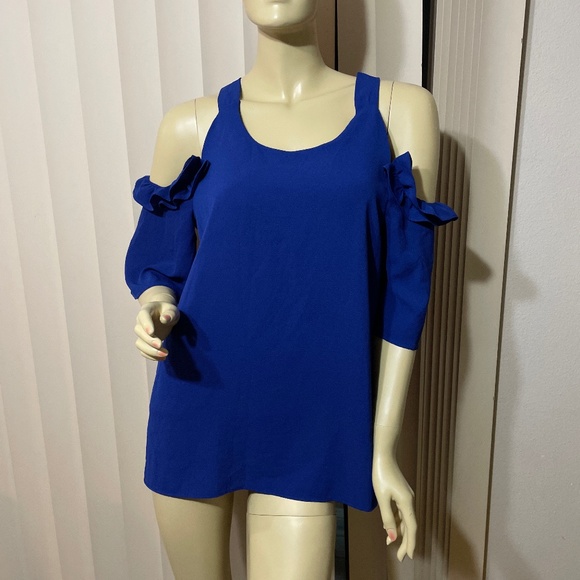 Umgee Tops - Women Small Royal Blue Cold Shoulder Ruffle Blouse- Absolutely Gorgeous- excelle